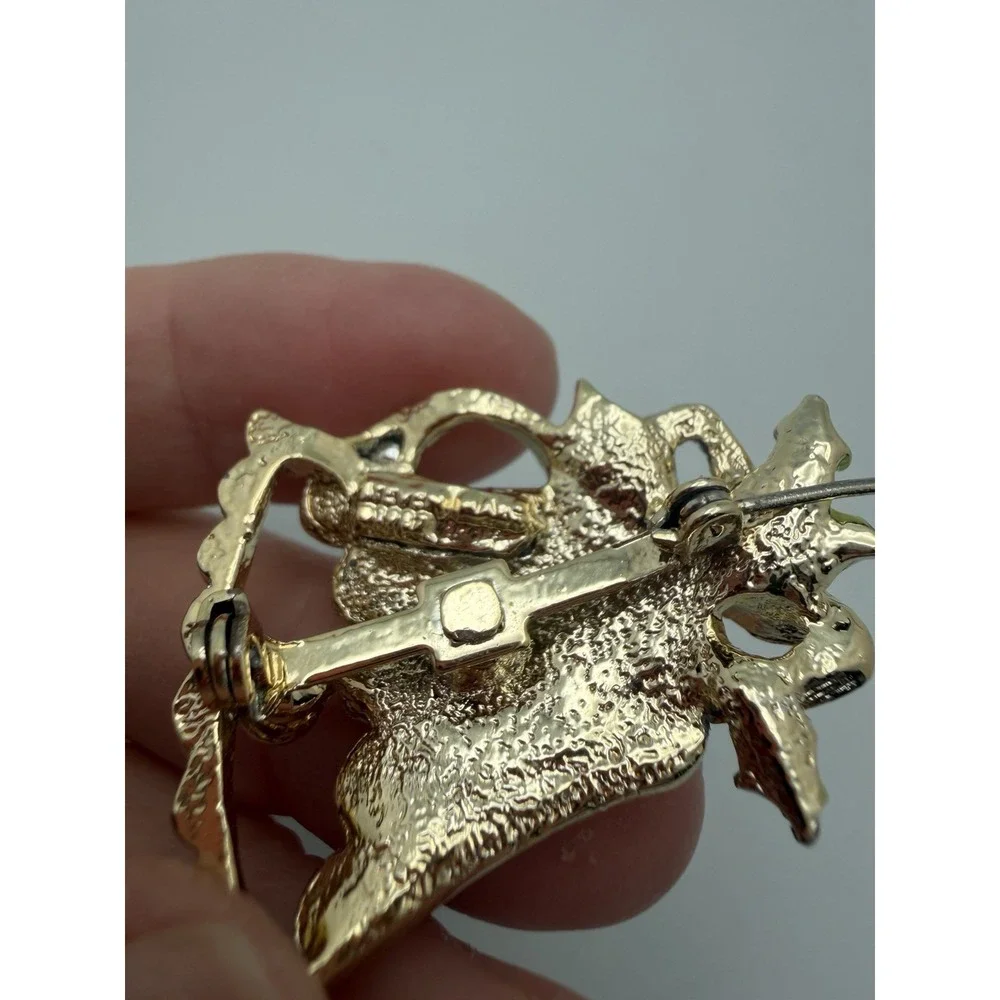 Vintage Steven Marc 1987‎ Holiday Bell Motif Brooch Enamel Gold Tone 1.5